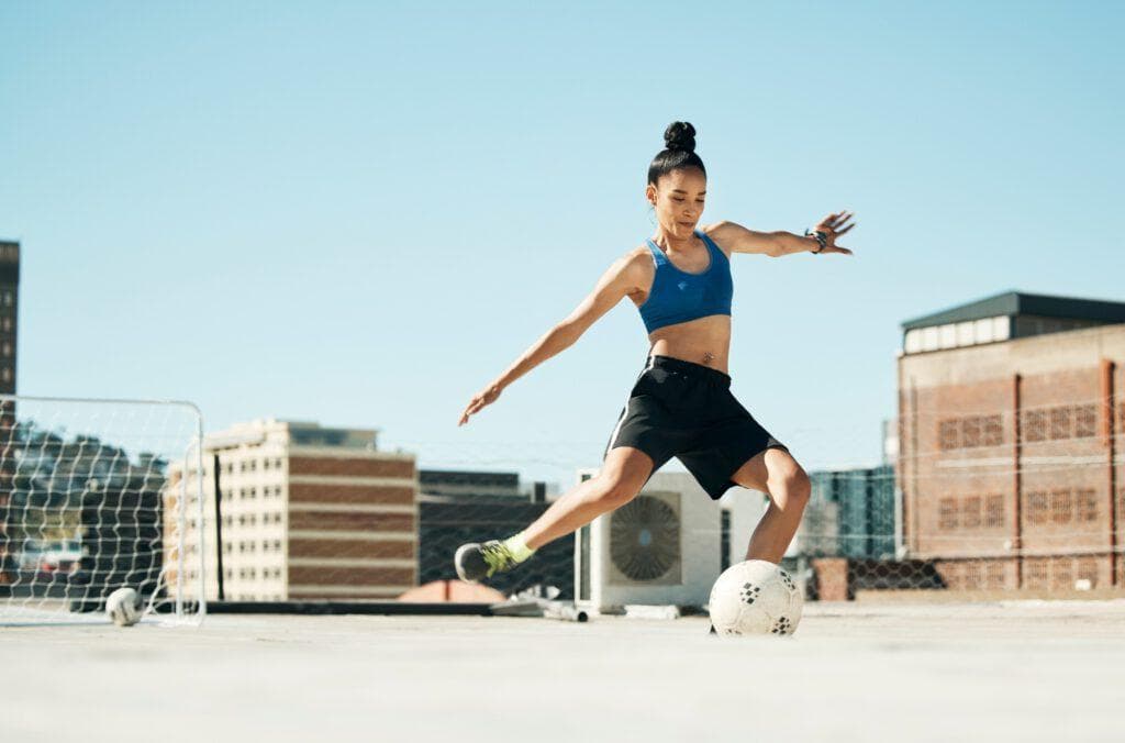 Sportphysiotherapie im Fußball: Warum Fit & Relax Hilden die richtige Wahl ist – Physiotherapie Blog Hilden